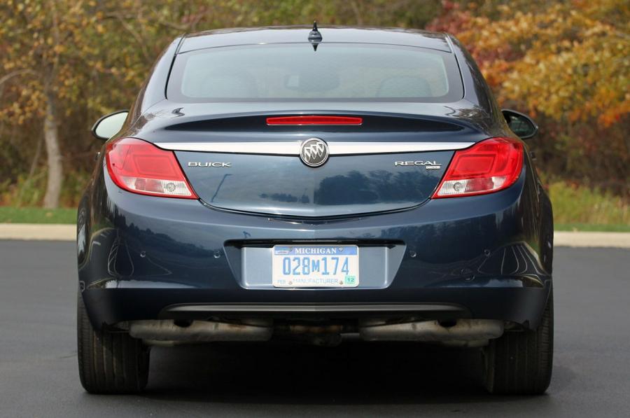  Buick Regal CXL 2011 года  (фото 5 из 47)